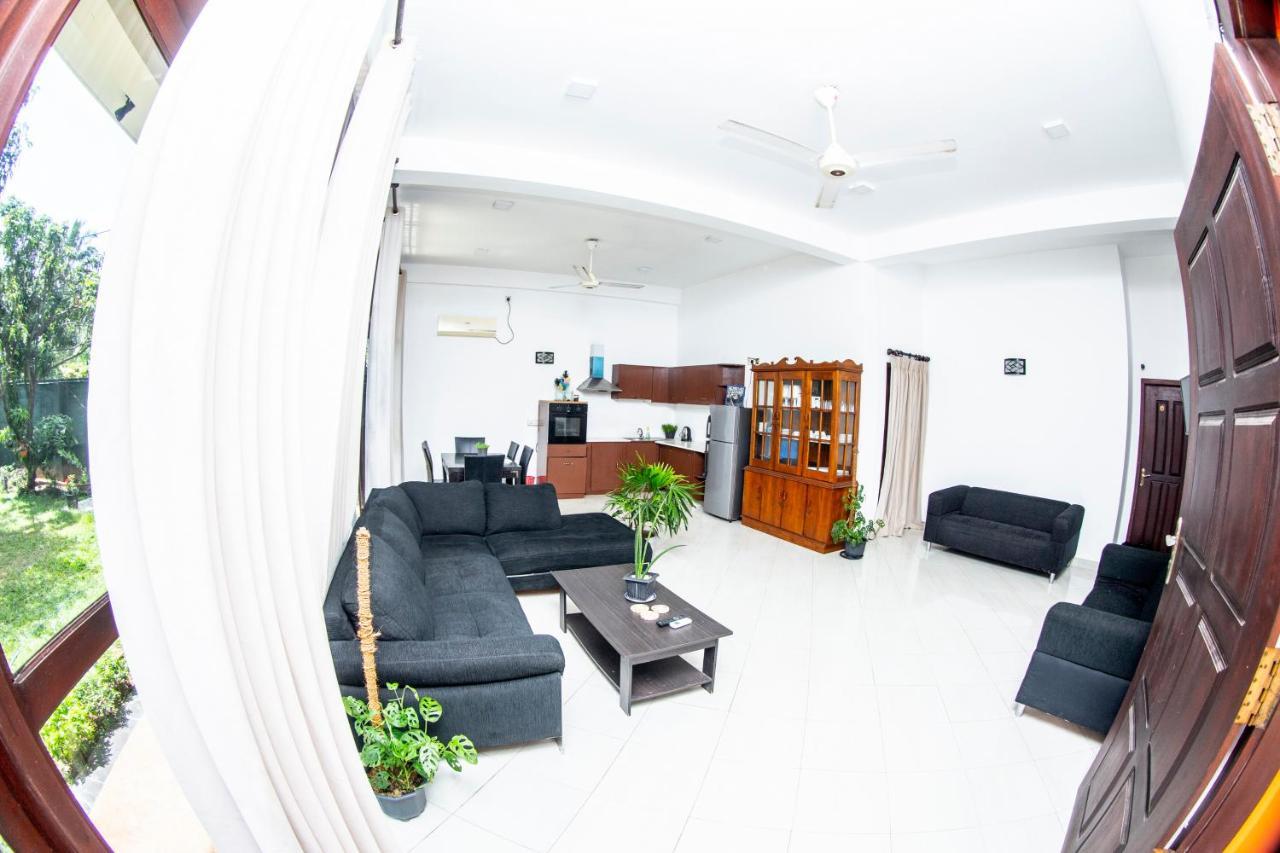 Anthuan Residence Negombo Exterior foto